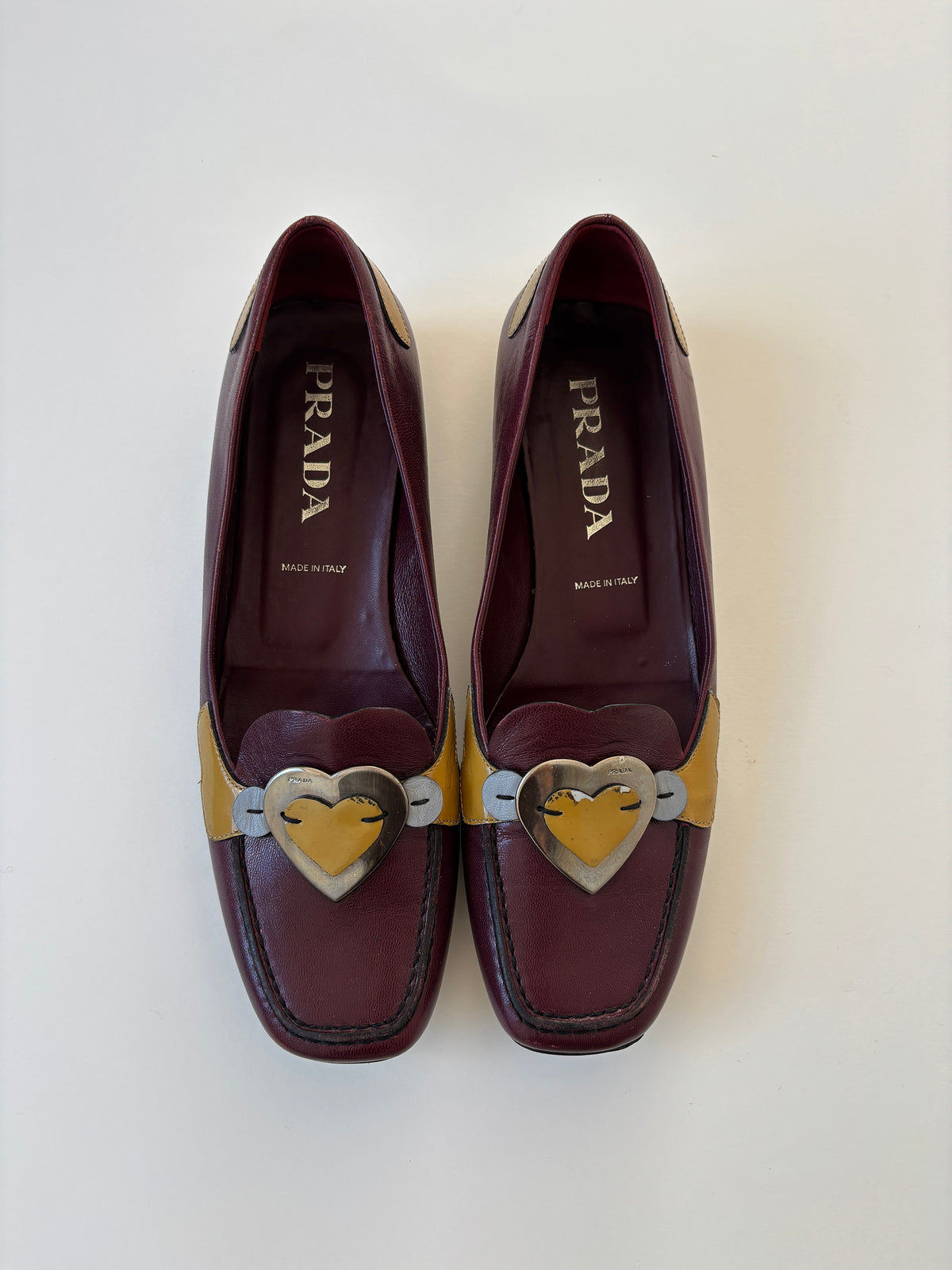 Prada 2000s burgundy heart loafer (EU 8,5 / US 8)