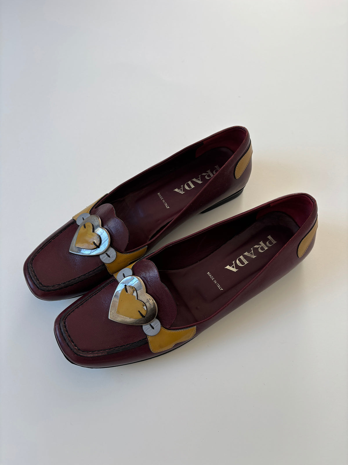 Prada 2000s burgundy heart loafer (EU 8,5 / US 8)