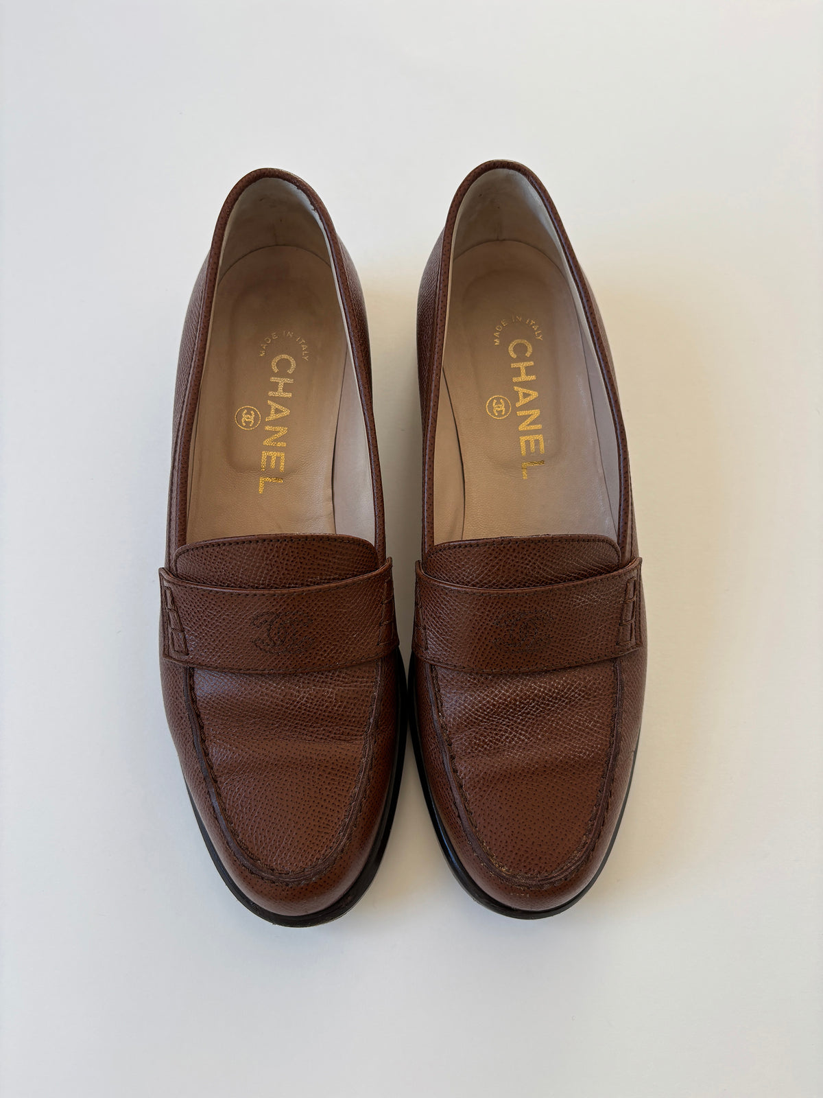 Chanel 2000s by Karl Lagerfeld brown CC logo loafer (EU 38 / US 7.5)
