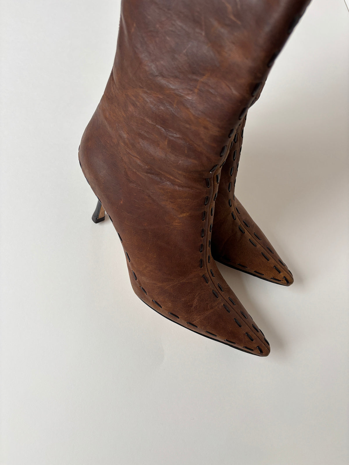 Jimmy Choo iconic 1990s tan distressed stitching boots (EU 37,5 / US 7)