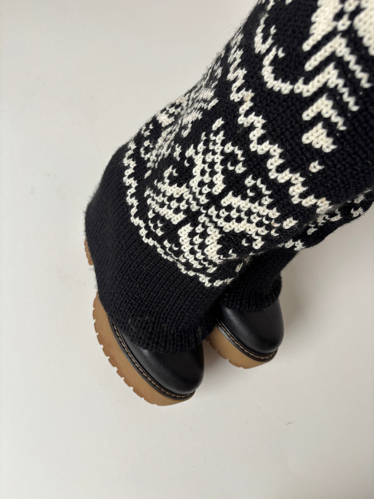 Dolce & Gabbana F/W 2010 knit platform boots (EU 37,5 / US 7)