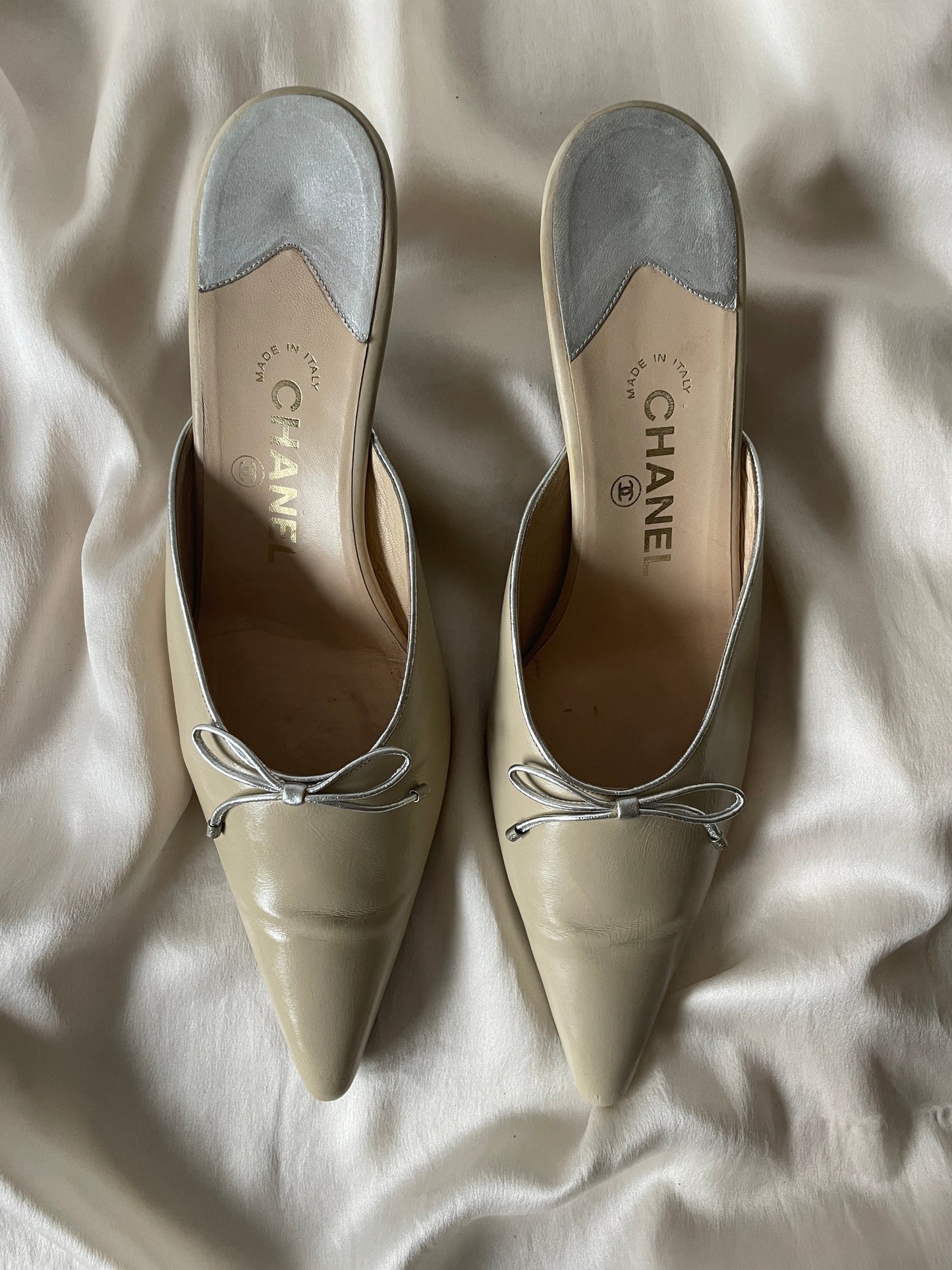 Chanel pointed kitten heel mules (EU 40 / US 9)