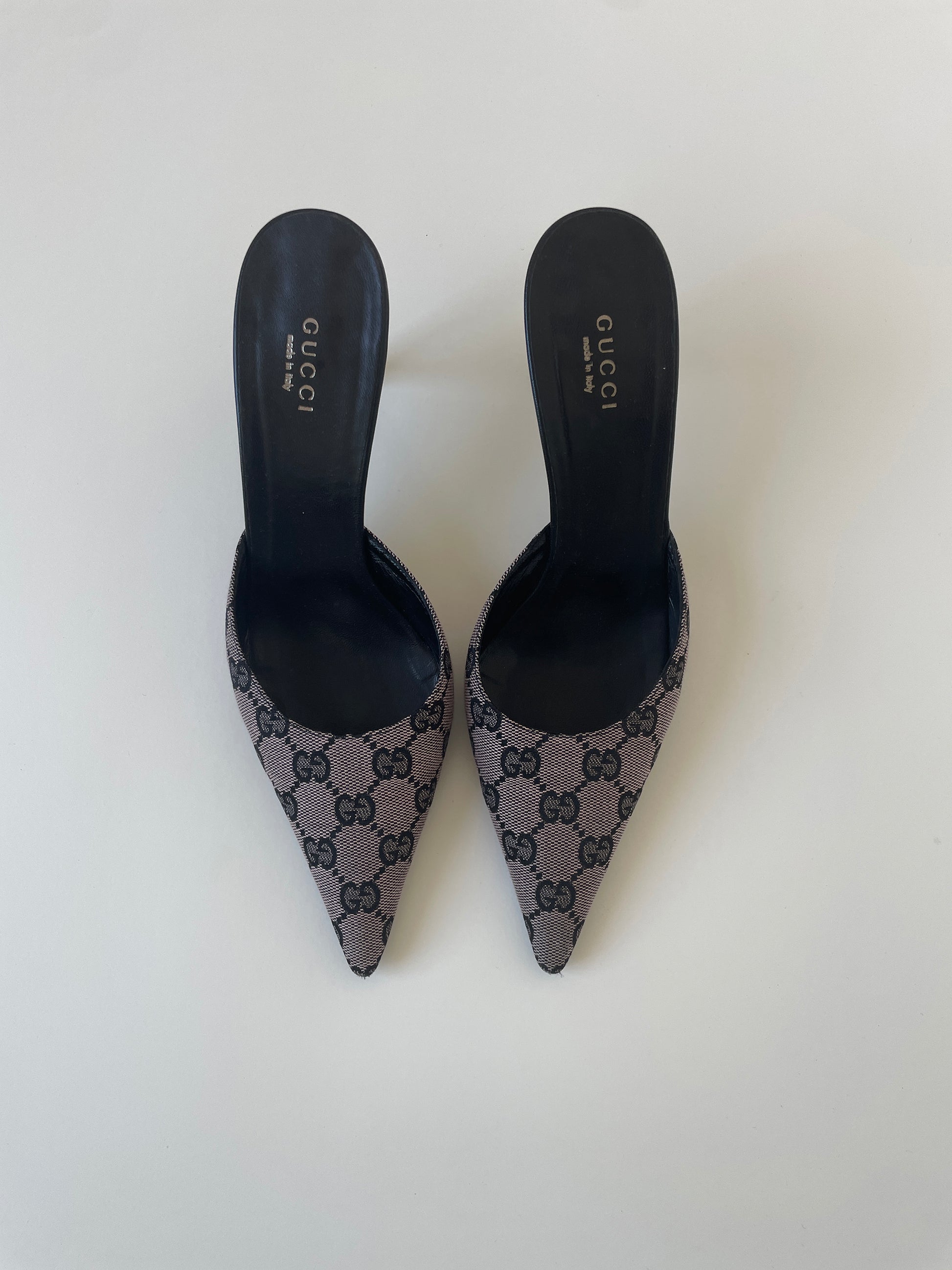 Vintage Gucci by Tom Ford iconic light rose pink and black monogram mules