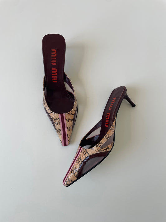 Vintage Miu Miu 2000s burgundy python mesh heels