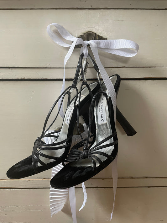 Dolce & Gabbana Vintage 90s velvet sandal heels SS 1998 (EU 37 / US 6,5)