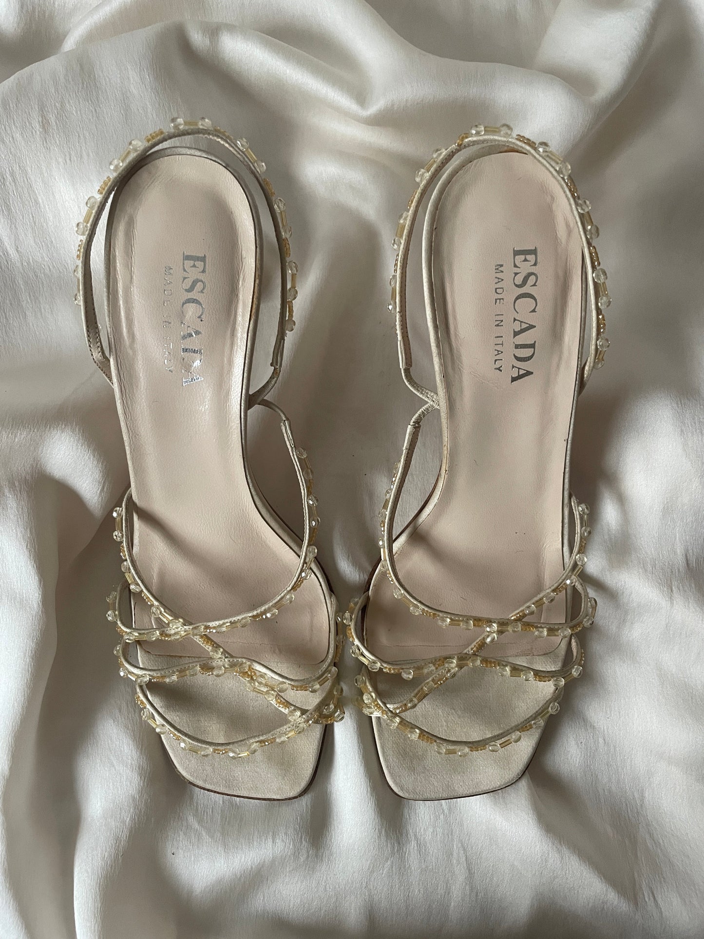 Escada 90s champagne satin strappy pearls sandals (EU 38 / US 7,5)