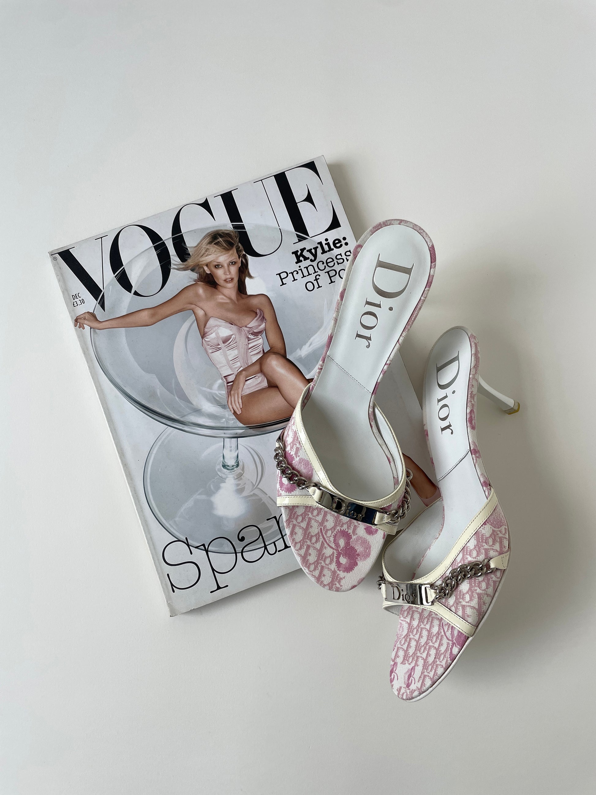 Vintage Christian Dior S/S 2003 by John Galliano white and pink cherry blossom sandal heels with cute logo chain details.