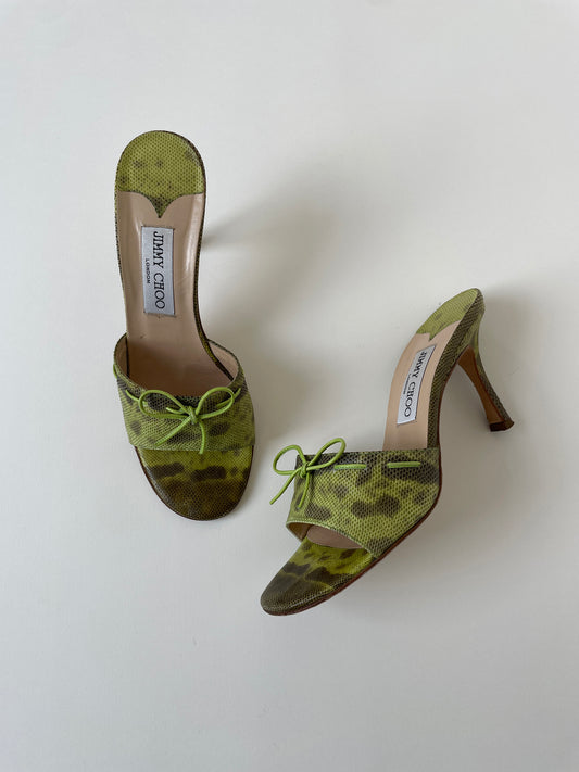 Vintage Jimmy Choo 2000s green lizard heels with cute bow detail