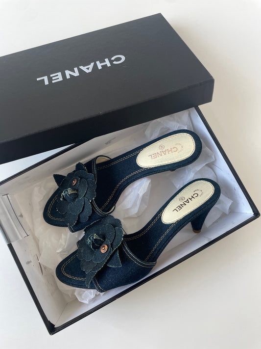 Vintage Chanel 2000s by Karl Lagerfeld iconic denim heels with chunky Camellia flower application.