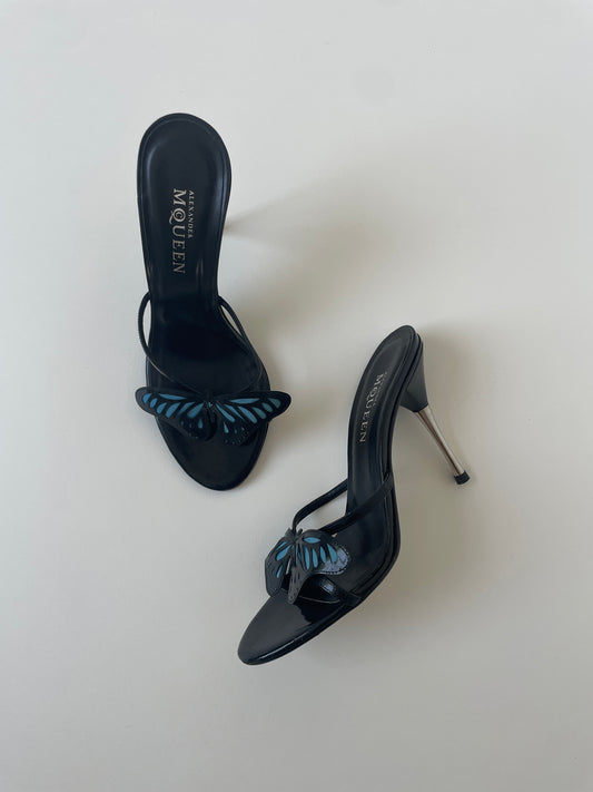 Alexander McQueen 2000s iconic butterfly heels with cute blue butterfly application, patent leather and metal heel.