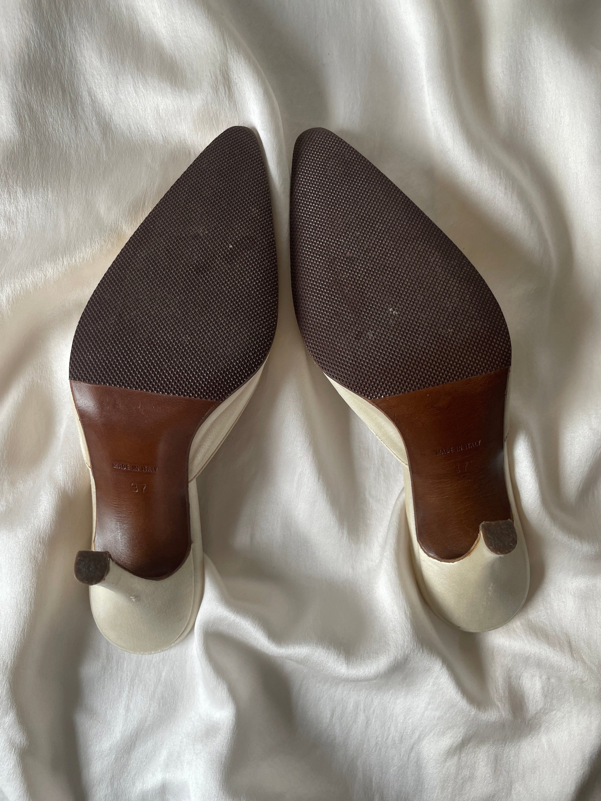 Christian Dior 90s satin bow mules