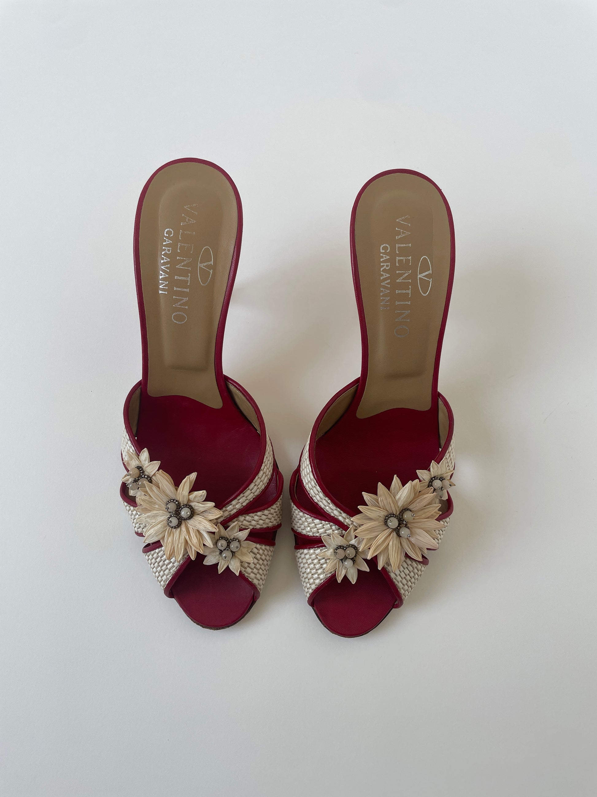 Vintage Valentino Garavani 2000s red kitten heels with white jewelry flower application