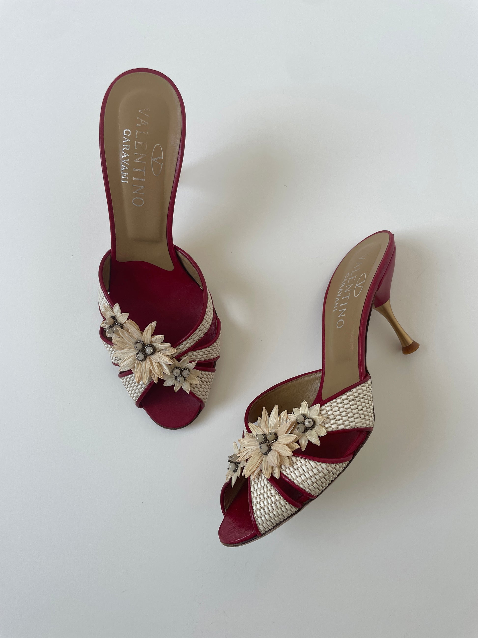 Vintage Valentino Garavani 2000s red kitten heels with white jewelry flower application