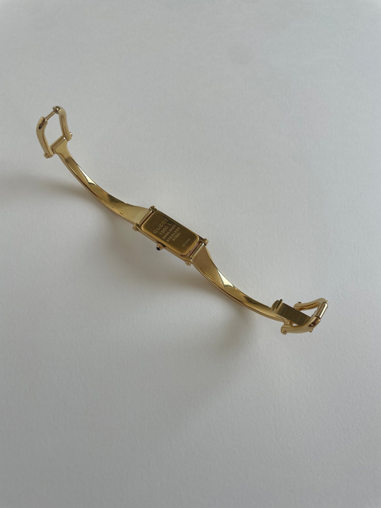 Gucci by Tom Ford 2000s 1500L 18K gold plated bangle watch