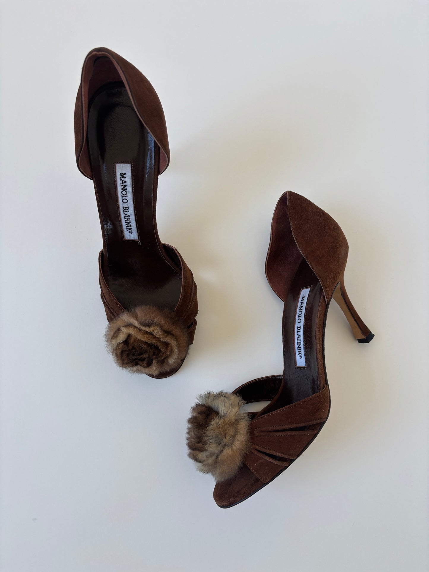 Vintage Manolo Blahnik 2000s brown suede D'orsay pumps with fur rose application