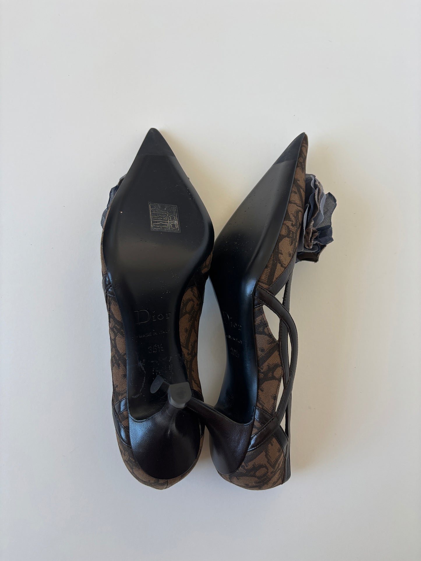 Christian Dior 2000s by John Galliano brown trotter monogram flower pumps UNWORN (EU 36,5 / US 6)