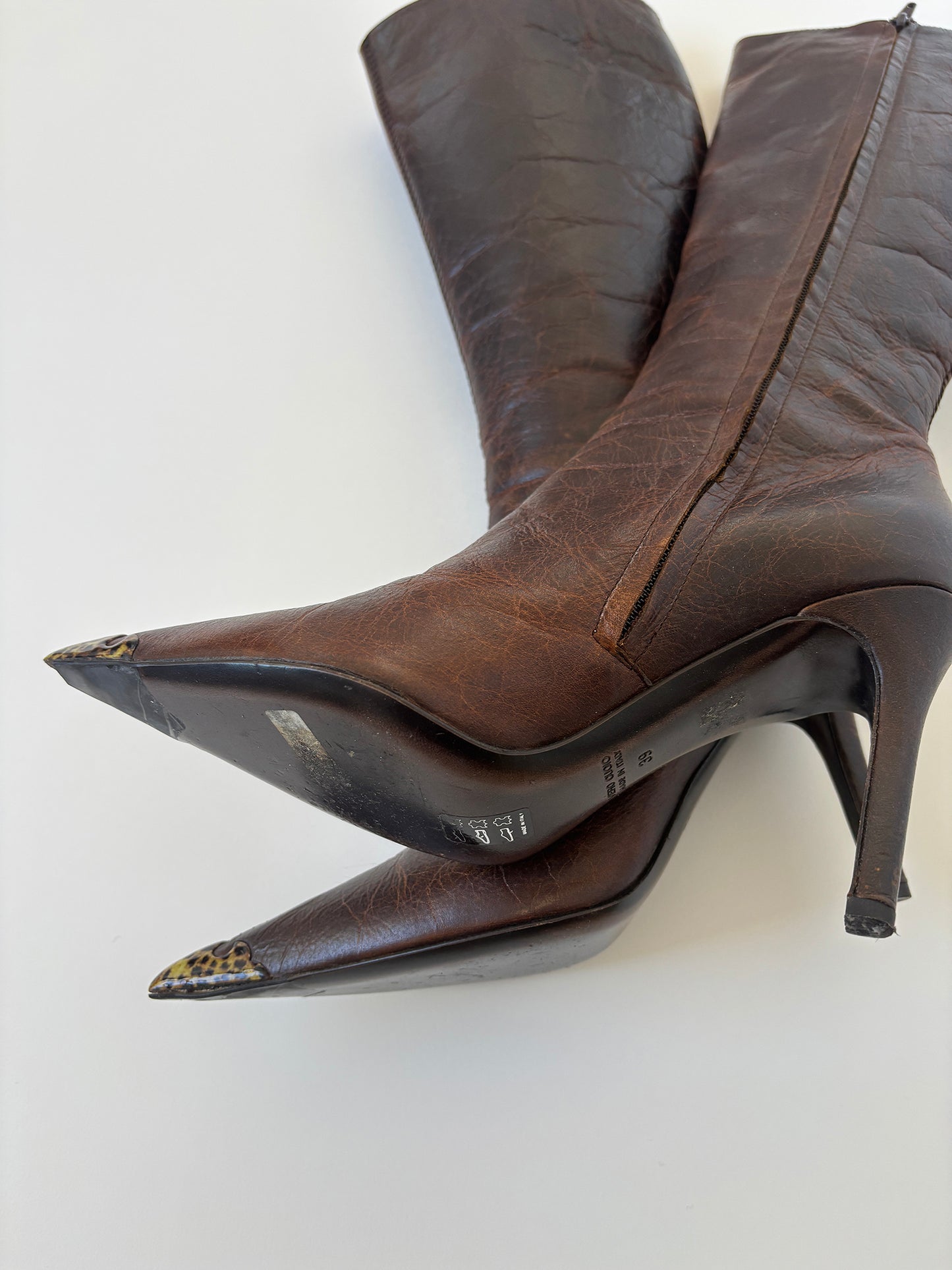 Roberto Cavalli F/W 2001 iconic distressed dark brown leather boots UNWORN (EU 39/ US 8.5)
