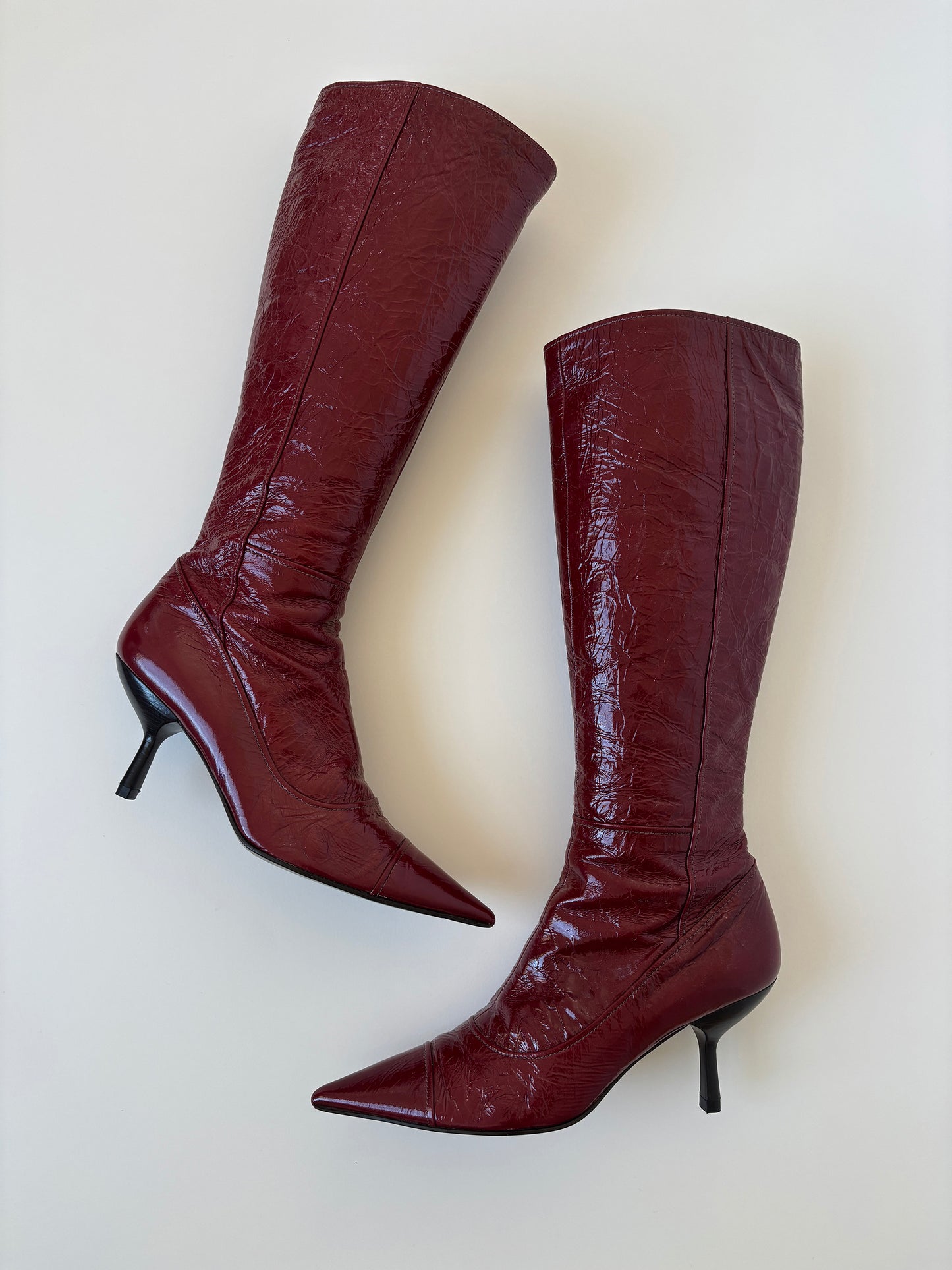 Vintage Miu Miu 1990s rare crinkly patent leather kitten heel boots with purple zipper and pink lining