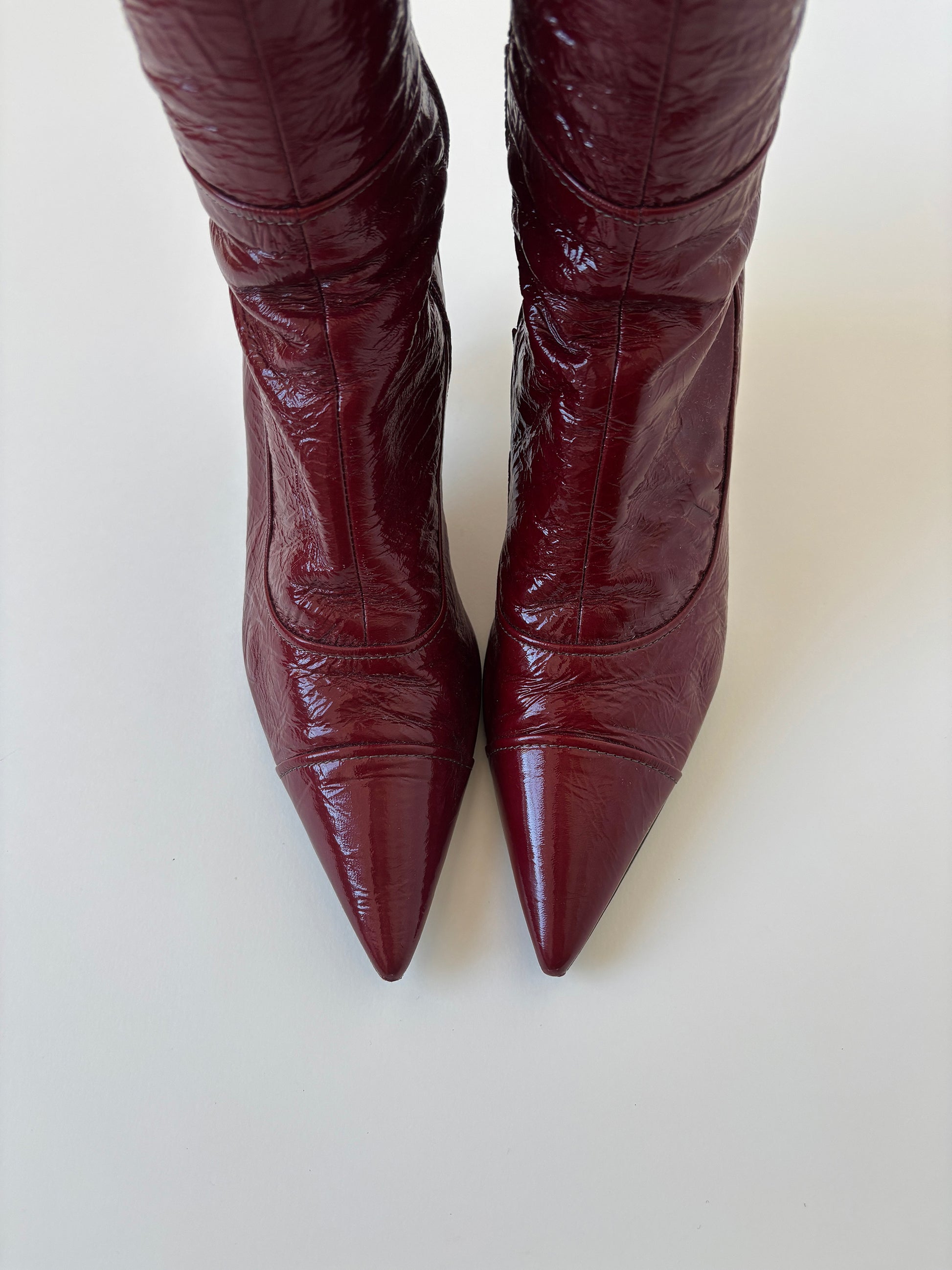 Vintage Miu Miu 1990s rare crinkly patent leather kitten heel boots with purple zipper and pink lining