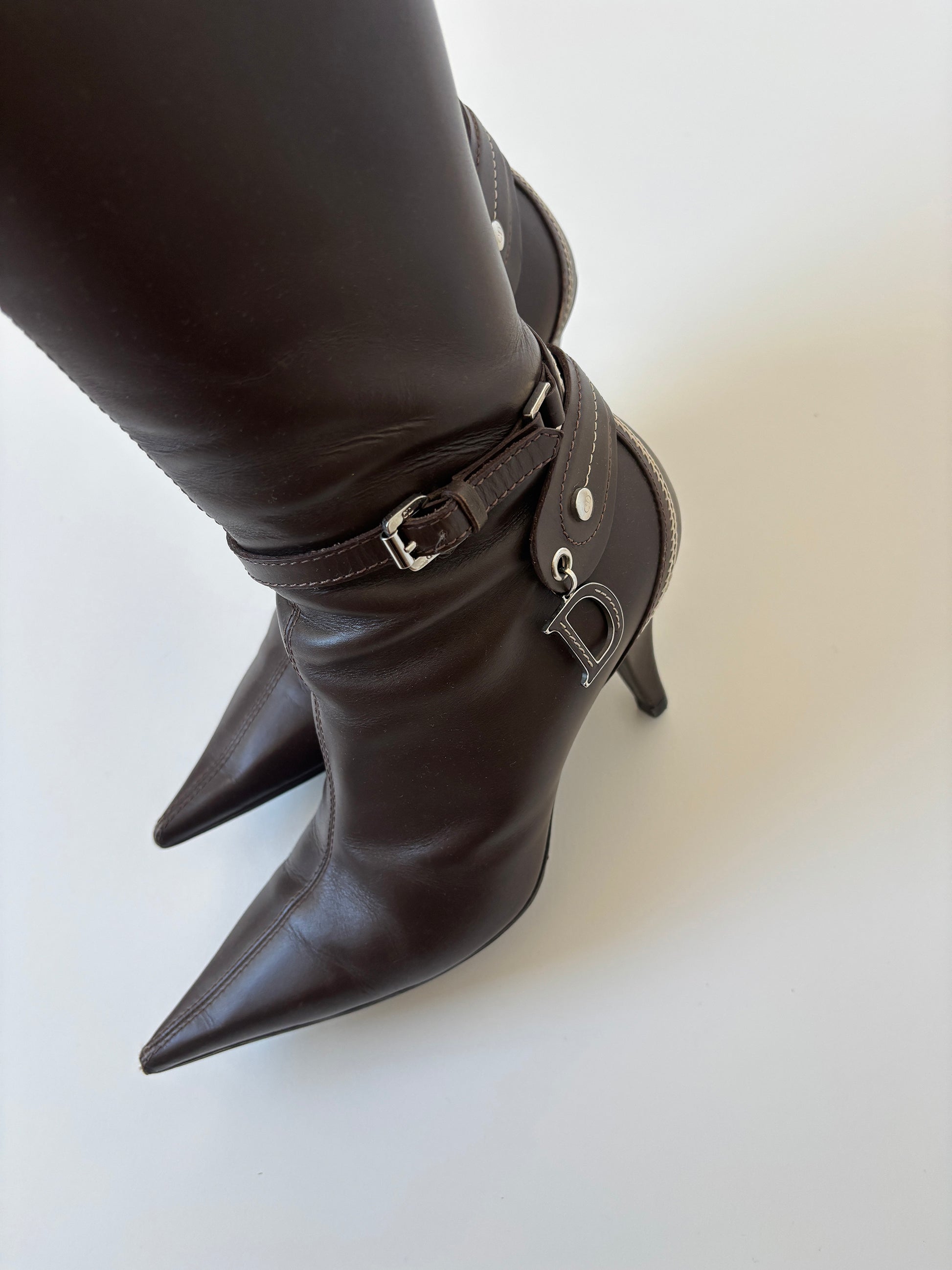 Vintage Christian Dior by John Galliano 2000s brown CD logo boots with small buckles