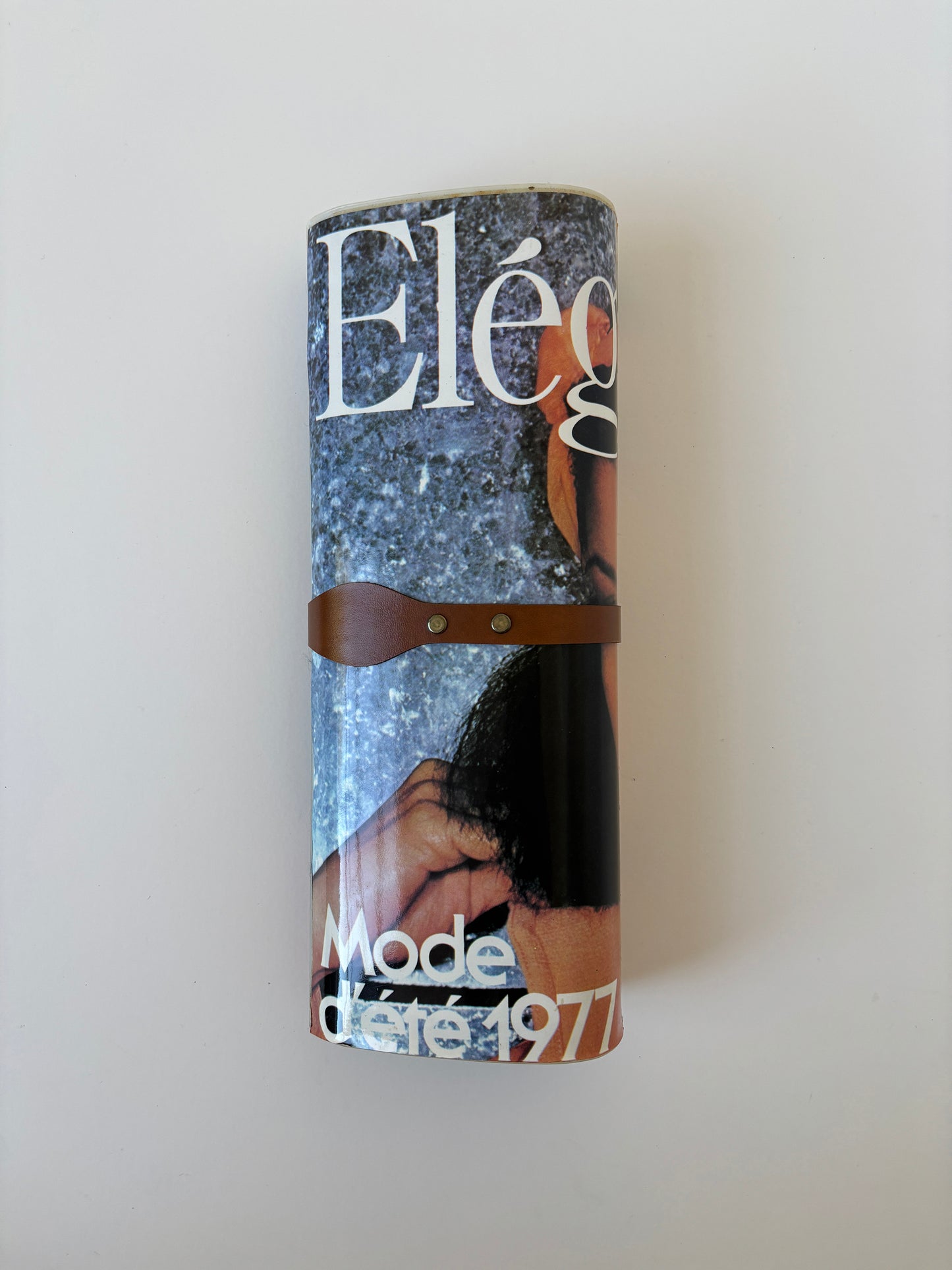 Vintage 70s magazine clutch "ELEGANCE"
