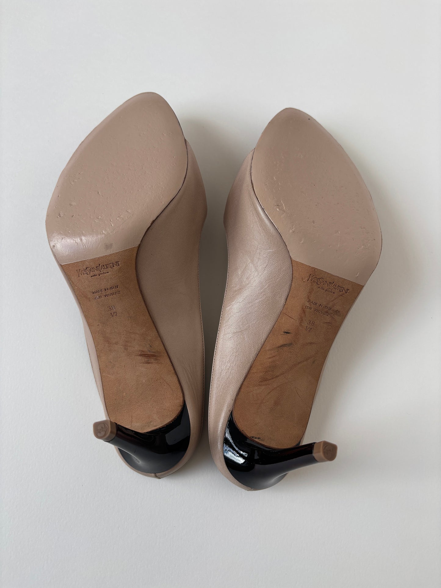 YSL by Tom Ford S/S 2003 iconic nude Dali lips heels (EU 37,5 / US 7)