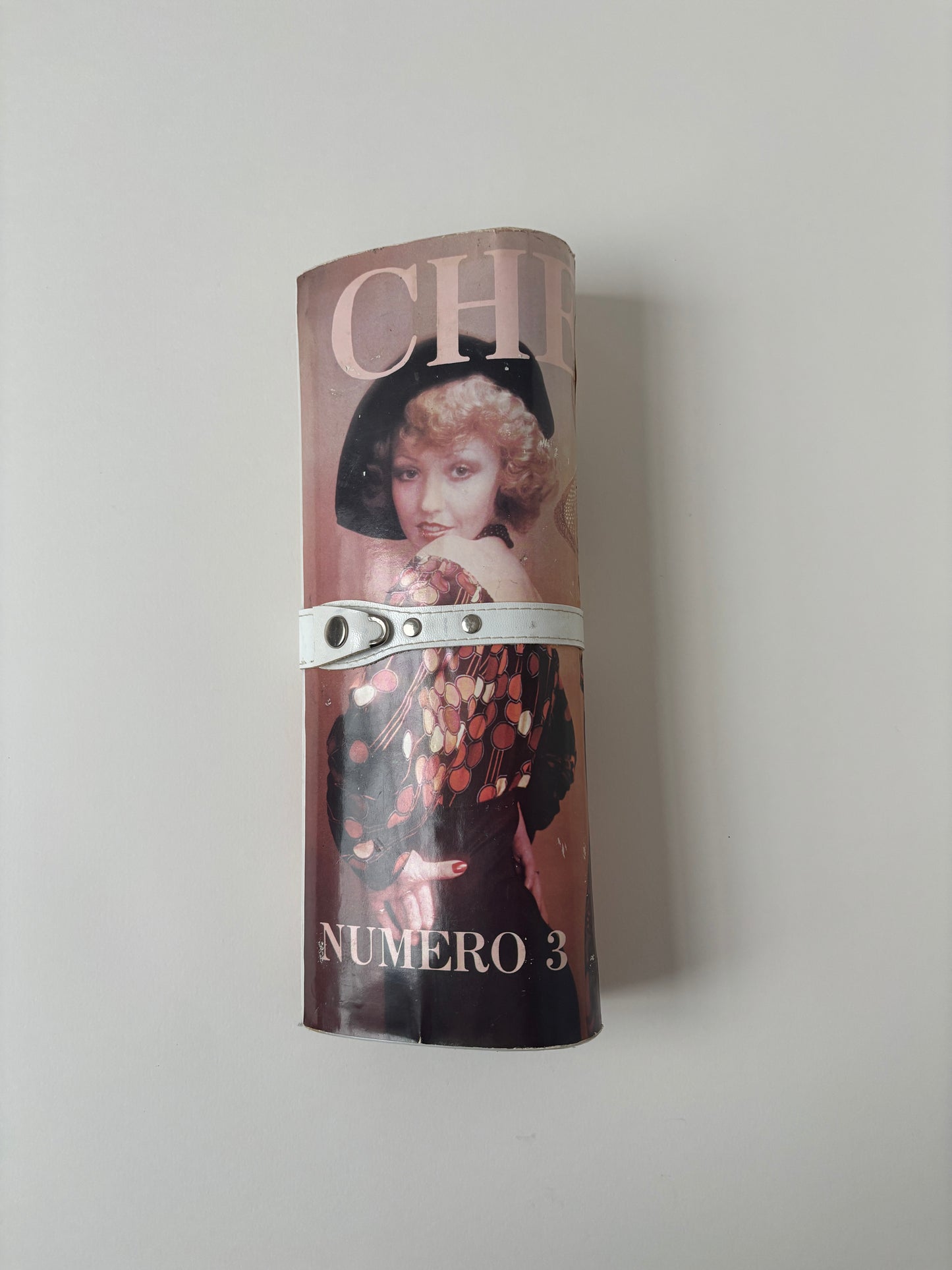 Vintage 70s magazine clutch "CHERIE"