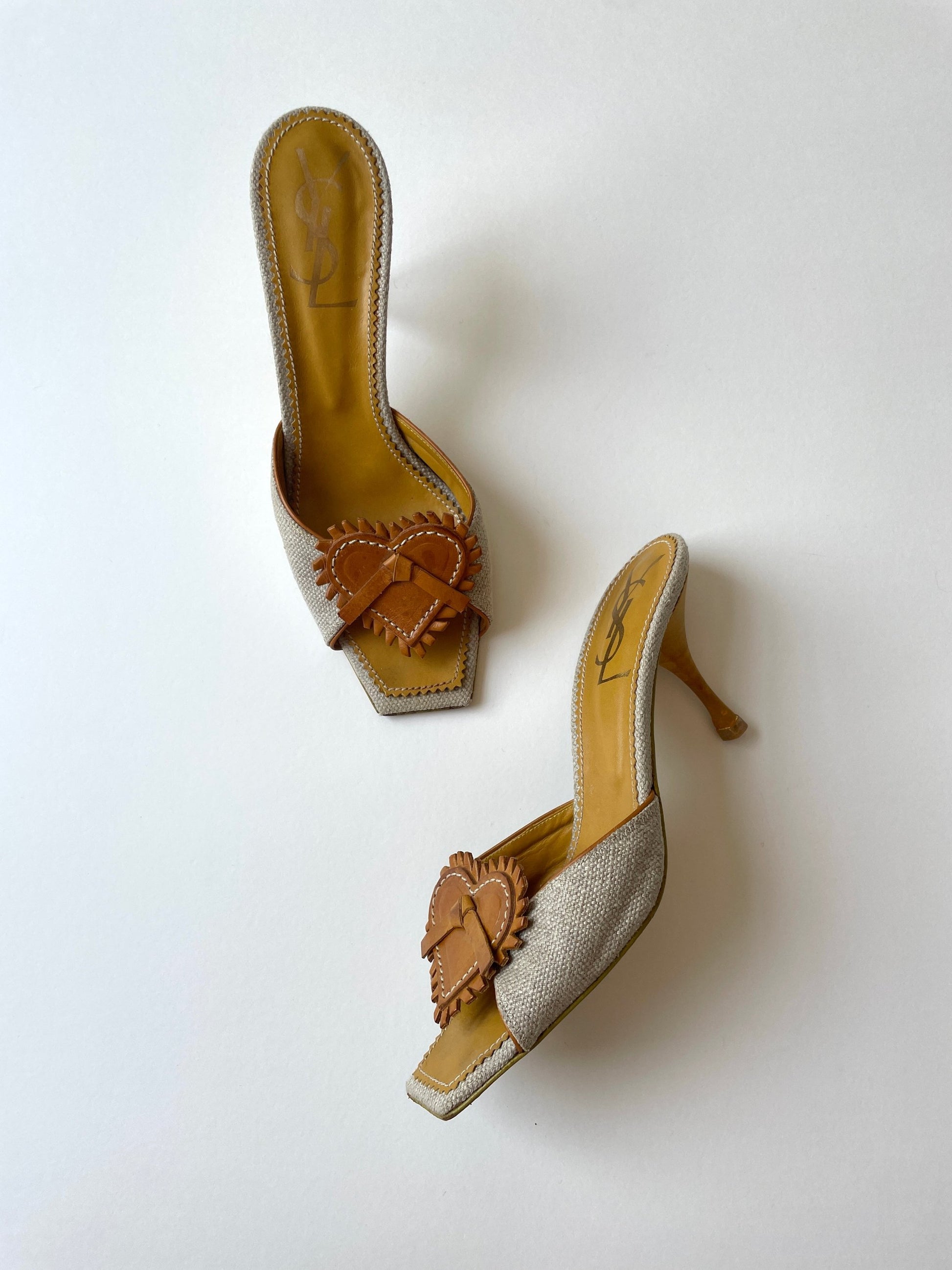 YSL iconic 90s brown linen bow &amp; heart heels