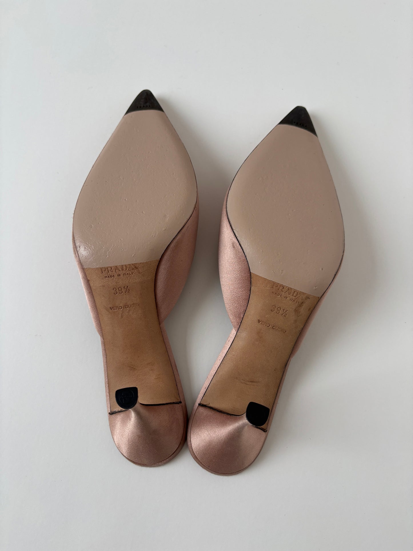 Prada 2000s pink satin kitten heel mules (EU 39,5 / US 9)