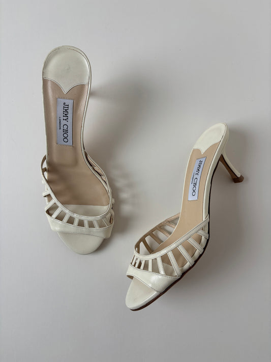 Jimmy Choo 2000s cream white kitten heels UNWORN (EU 38/ US 7.5)