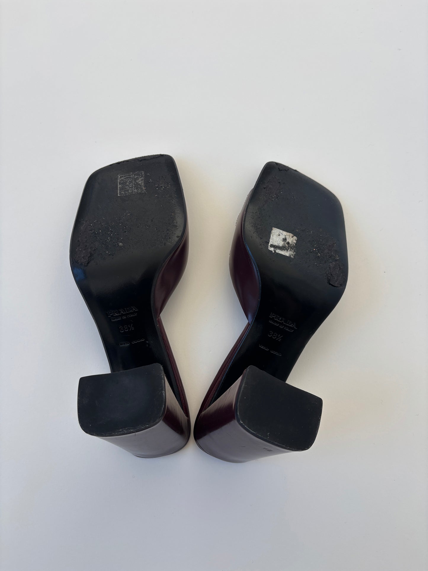 Prada 1990s burgundy block sandal chain heels (EU 38,5 / US 8)