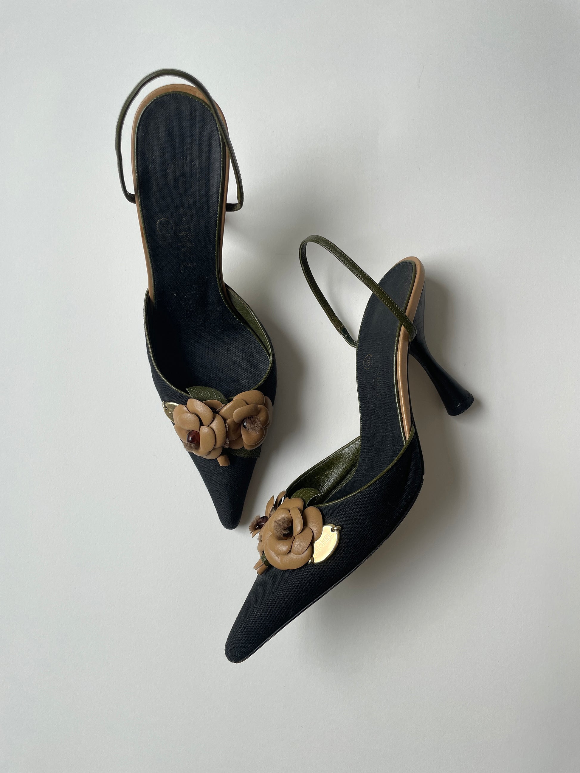 Vintage Chanel roses sling backs / mules with a flared heel