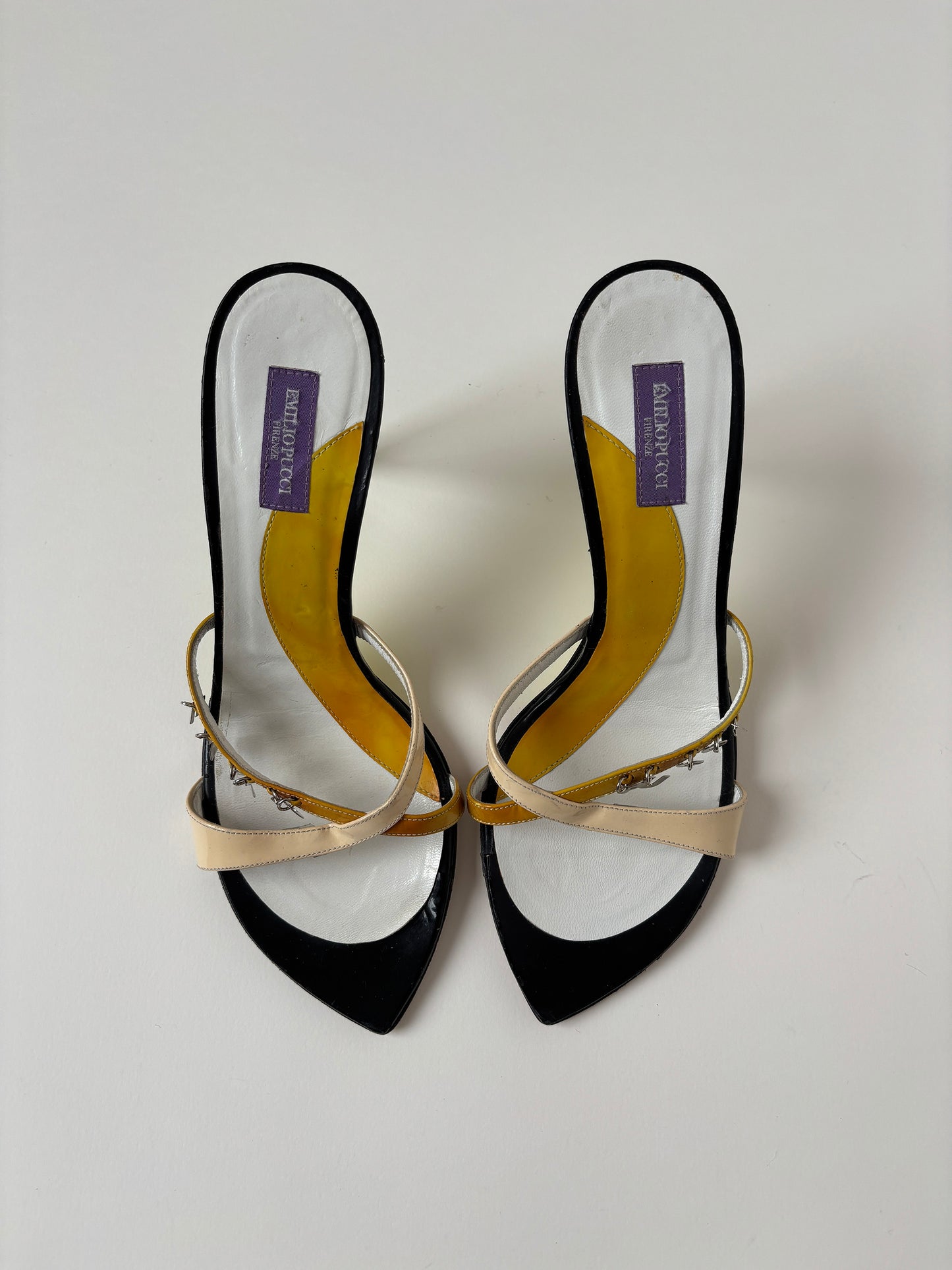 Emilio Pucci 2000s logo charm heels (EU 38,5 / US 8)