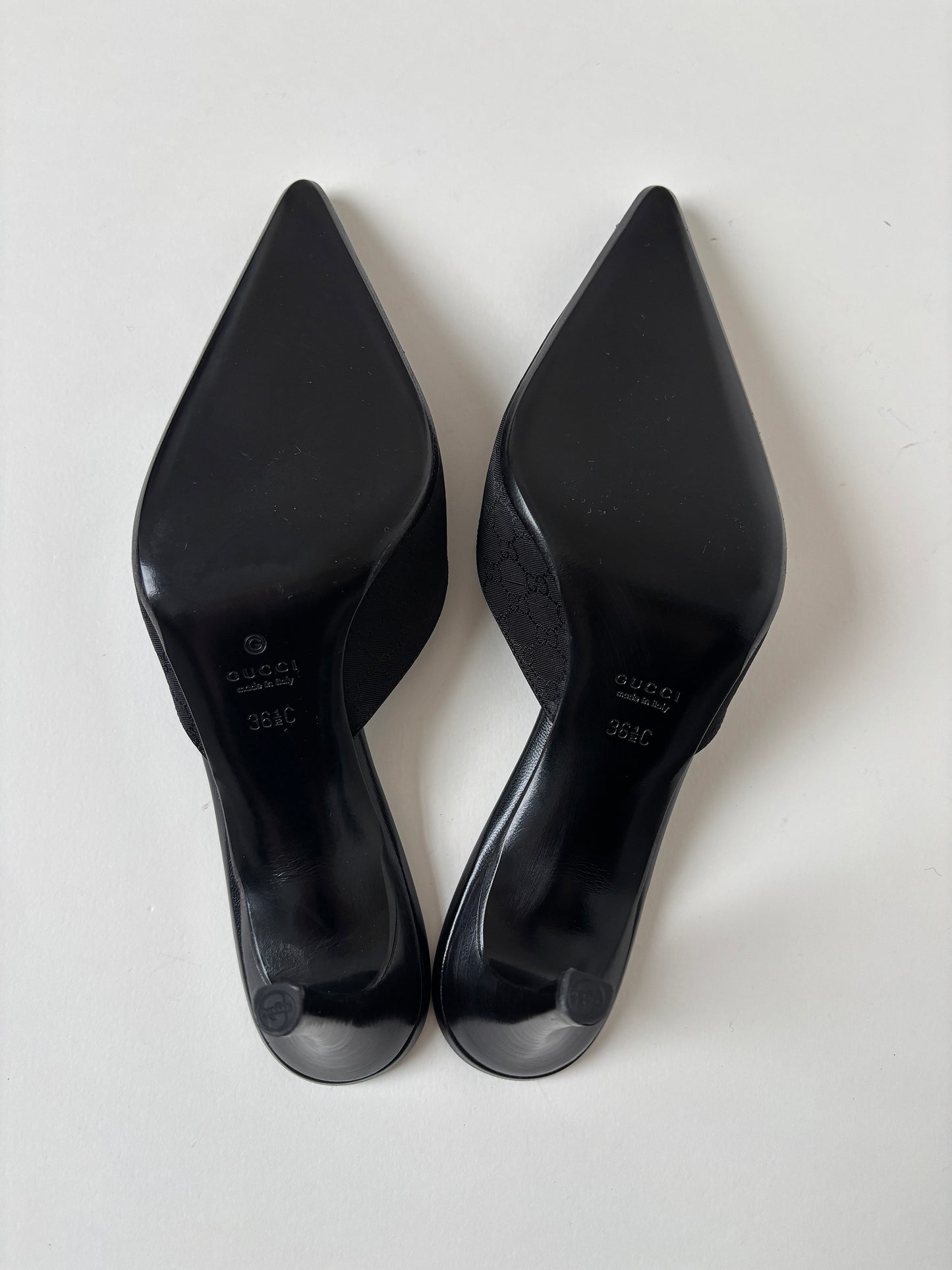 Gucci by Tom Ford 2000s black monogram mules UNWORN (EU 36 / US 5.5)