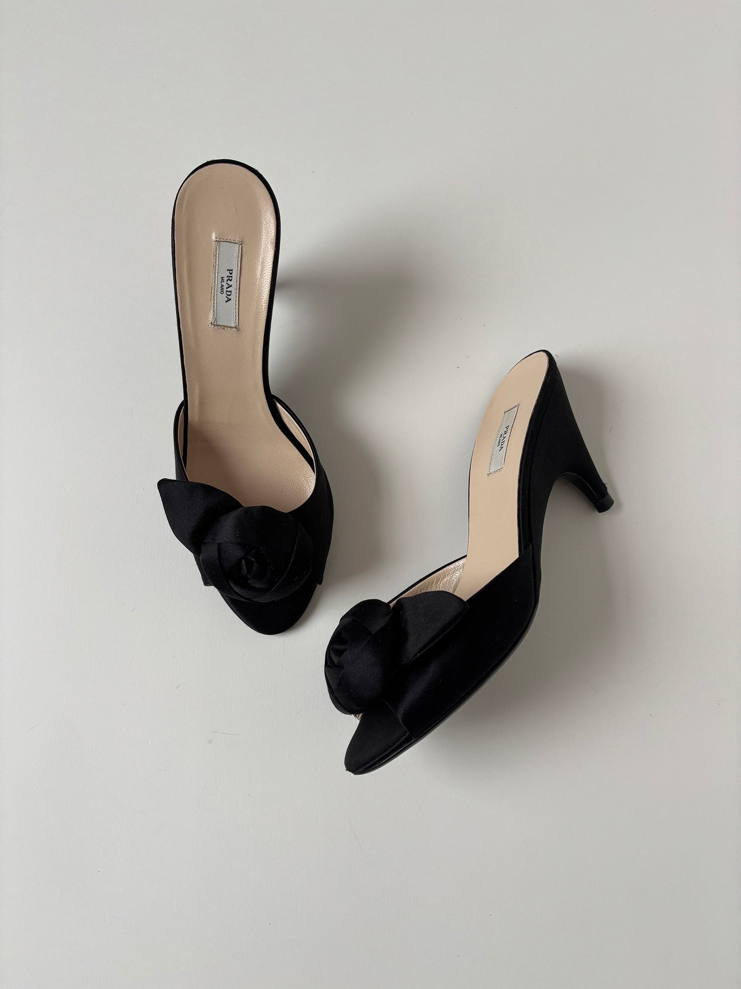 Prada 2000s black silk rose kitten heel (EU 36 / US 5.5)