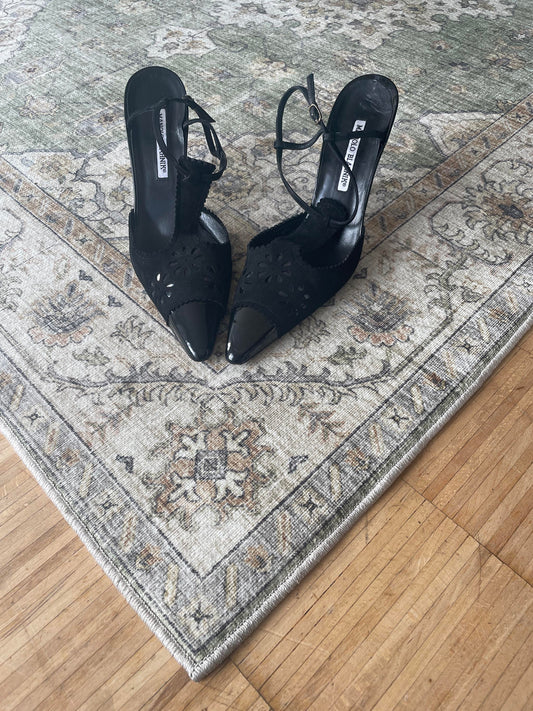 Vintage Manolo Blahnik black eyelet pumps