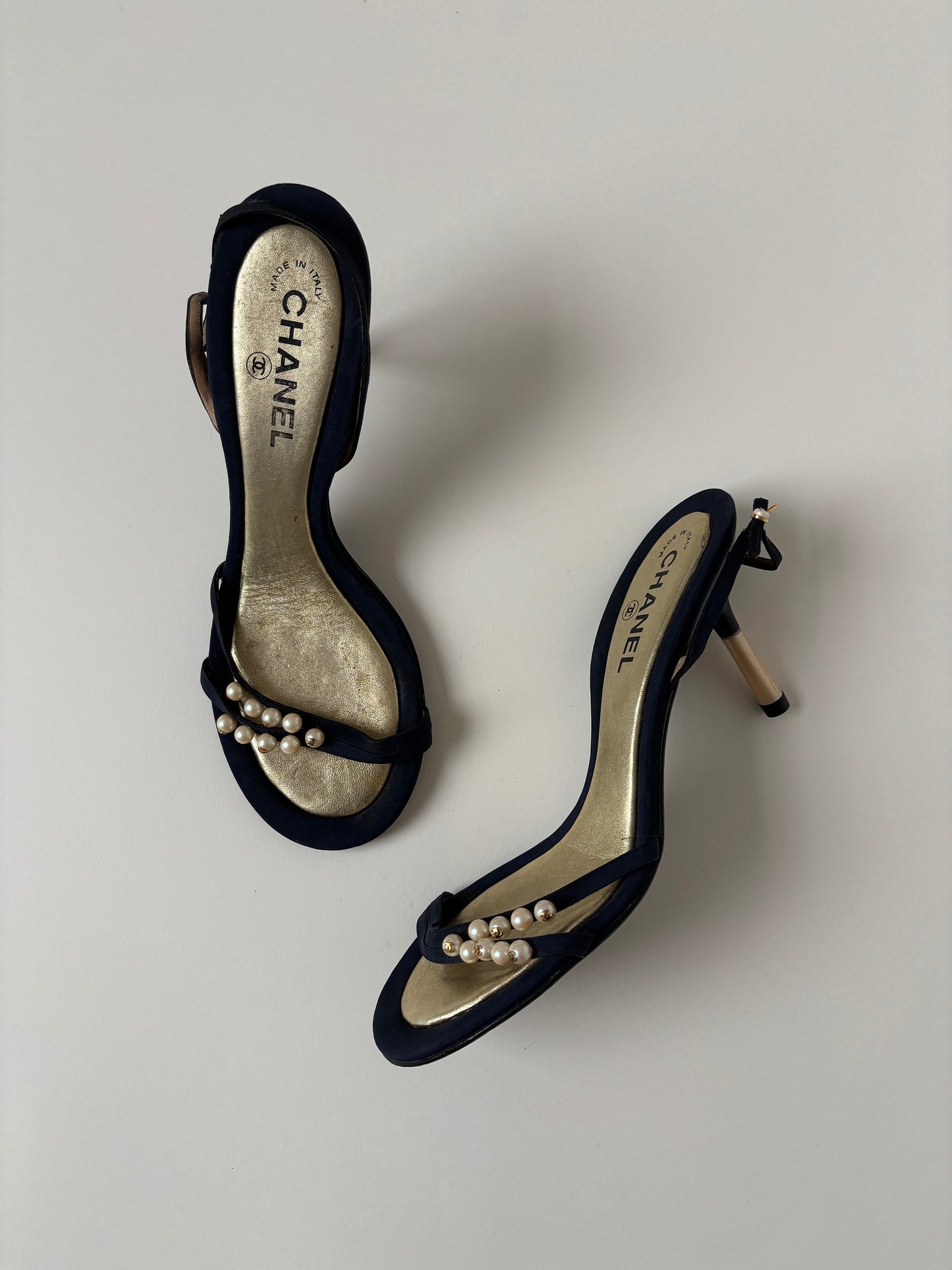 Chanel 2000s by Karl Lagerfeld strappy dark blue golden pearl sandal heels (EU 40 / US 9.5)