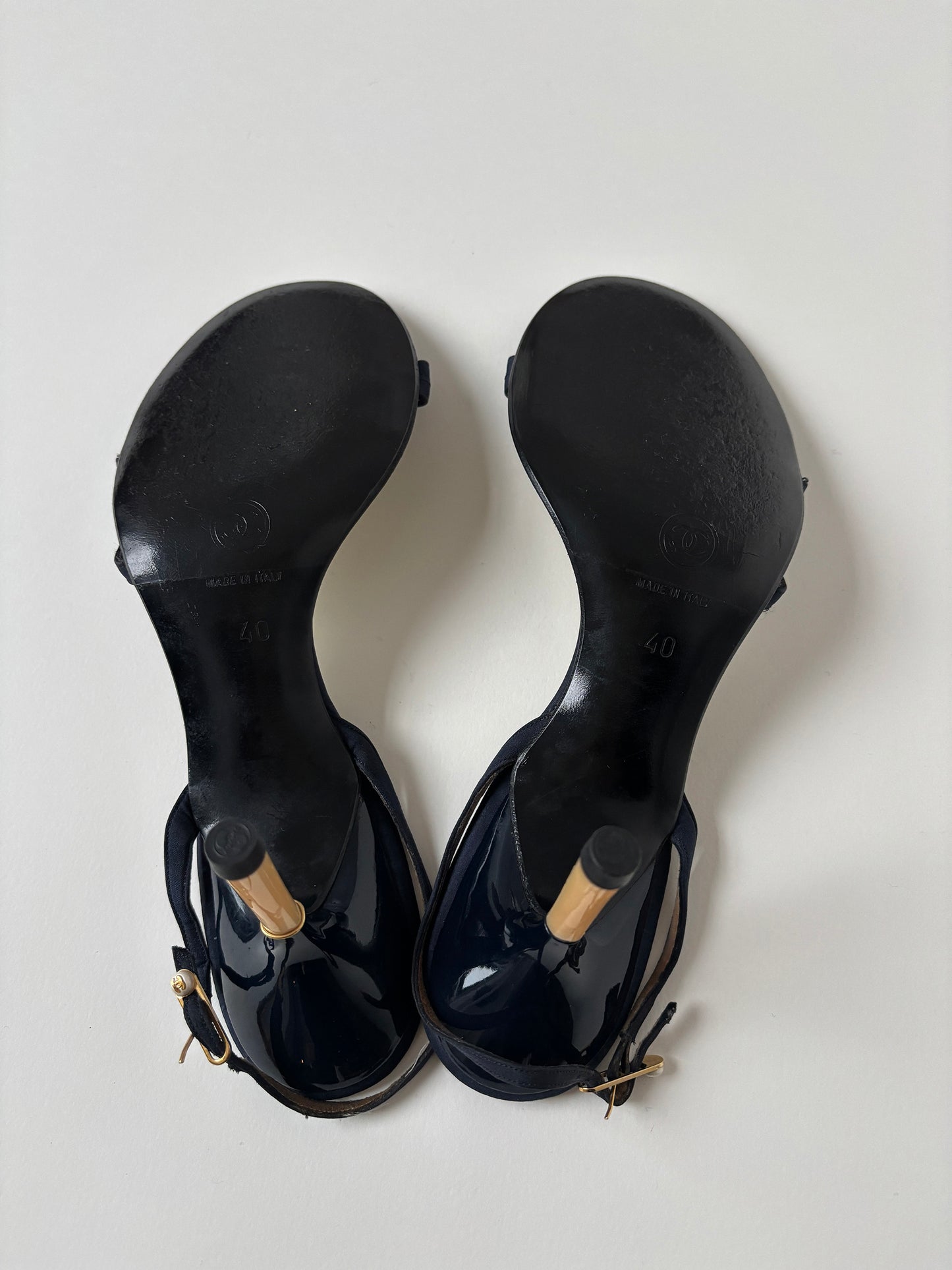Chanel 2000s by Karl Lagerfeld strappy dark blue golden pearl sandal heels (EU 40 / US 9.5)
