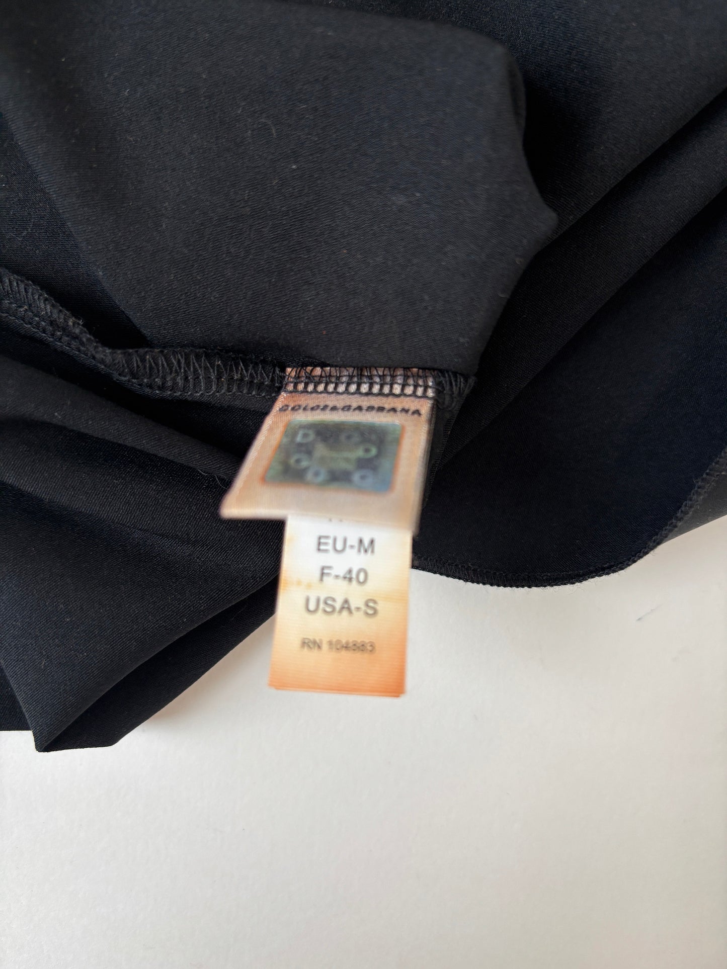 Dolce & Gabbana 2000s satin lace bow top S-M