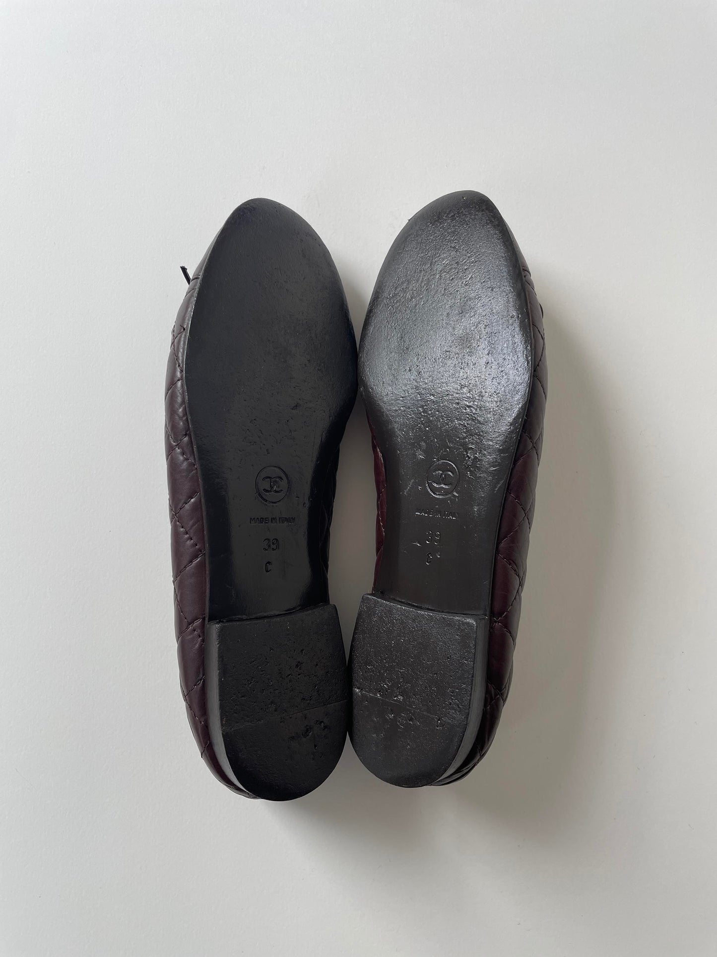 Chanel CC burgundy brown quilted ballet flats (EU 39/ US 8)