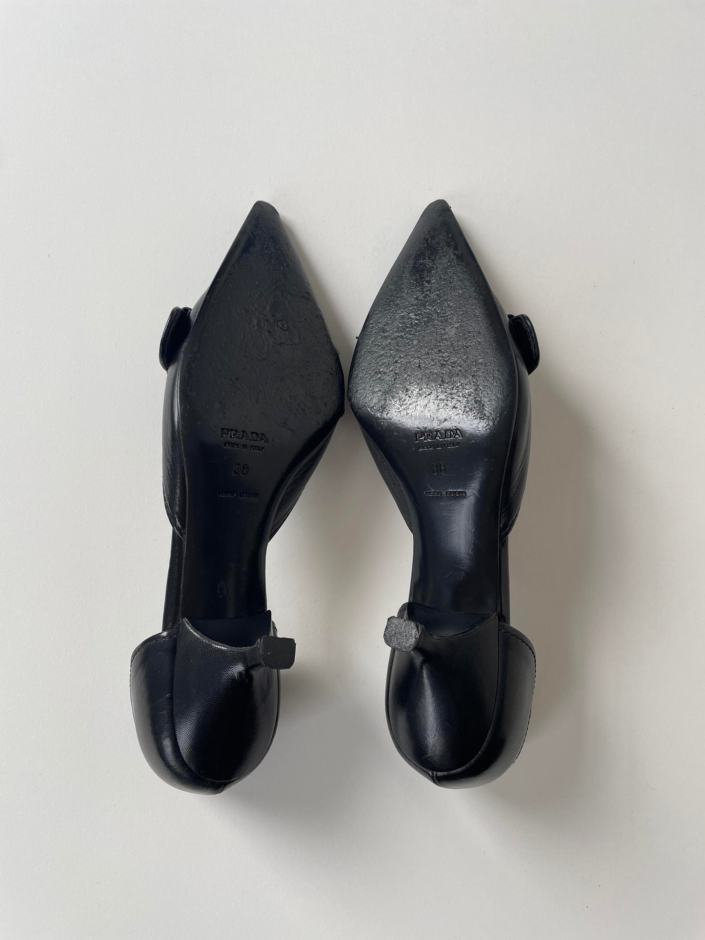 Prada black leather silver buckle kitten heels SS 2002 (EU 37,5 / US 7)