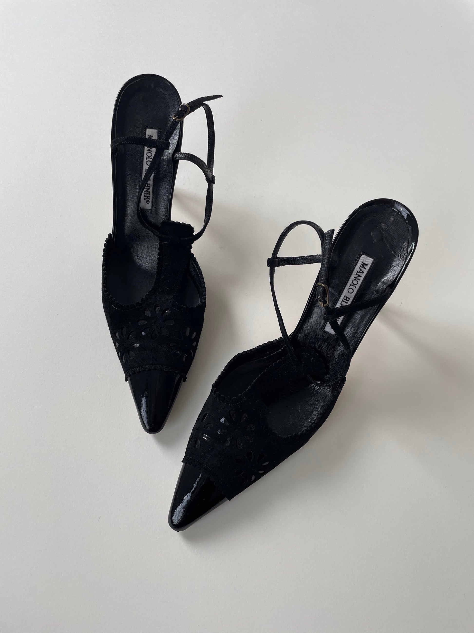 Vintage Manolo Blahnik black eyelet pumps