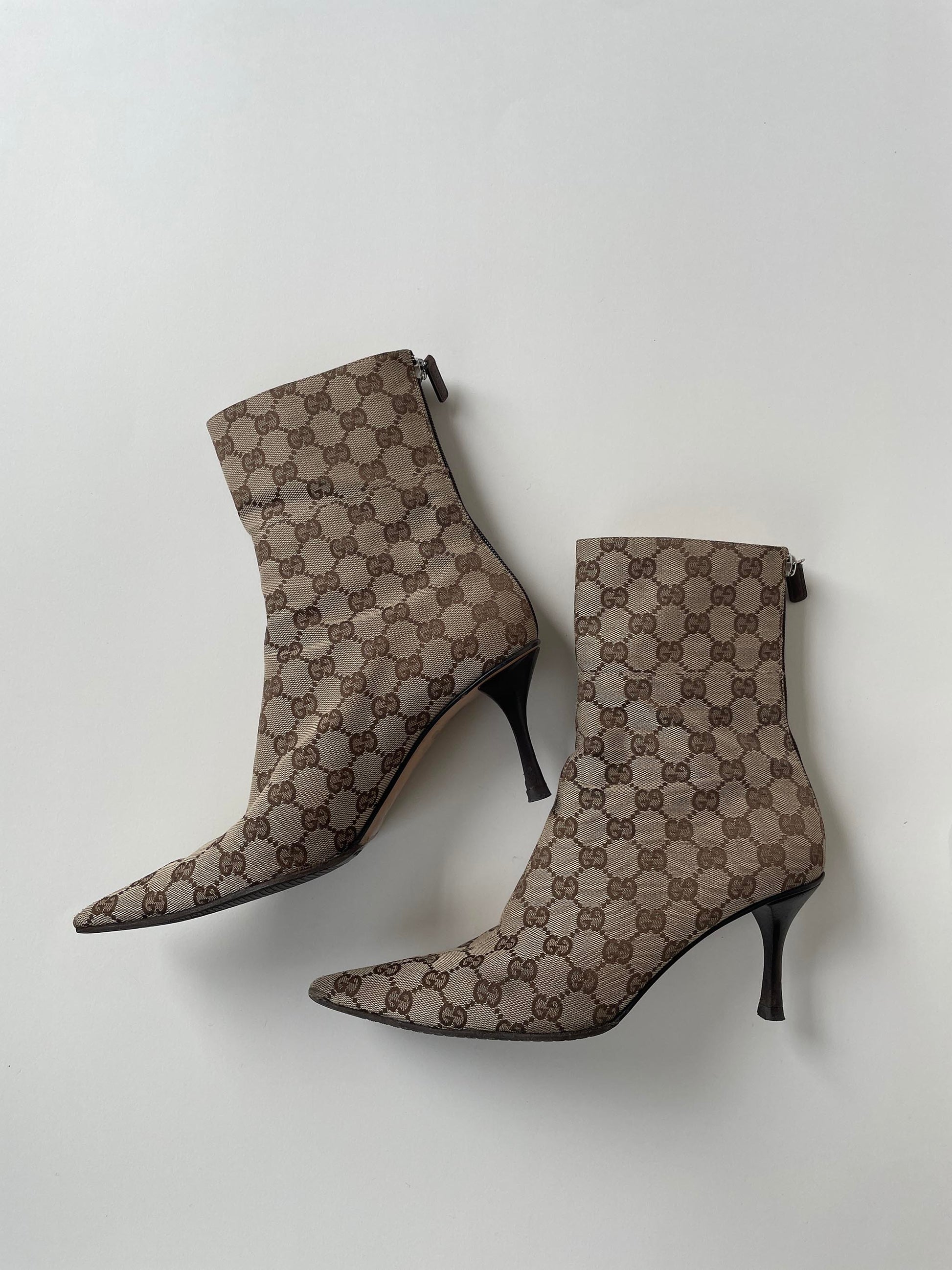 Vintage Gucci by Tom Ford brown/ beige monogram ankle boots