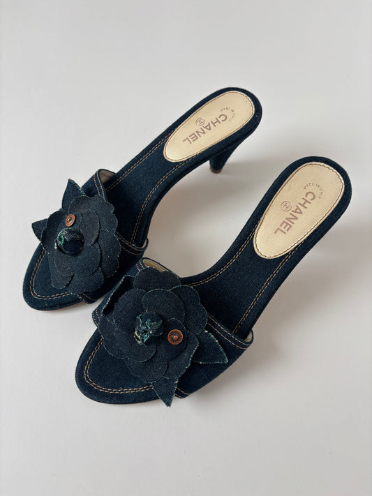Chanel by Karl Lagerfeld 2000s iconic denim Camellia heels (EU 38 / US 7.5)