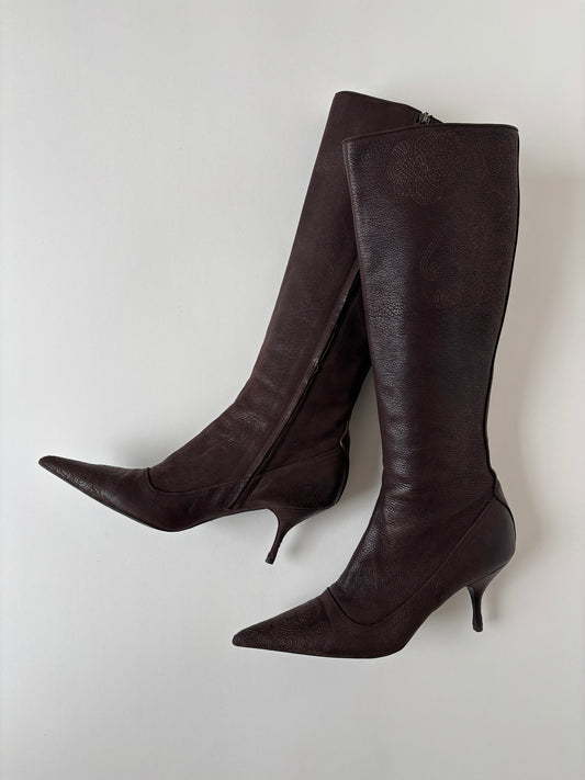 Prada 2000s brown embroidered kitten heels boots (EU 37 / US 6.5)