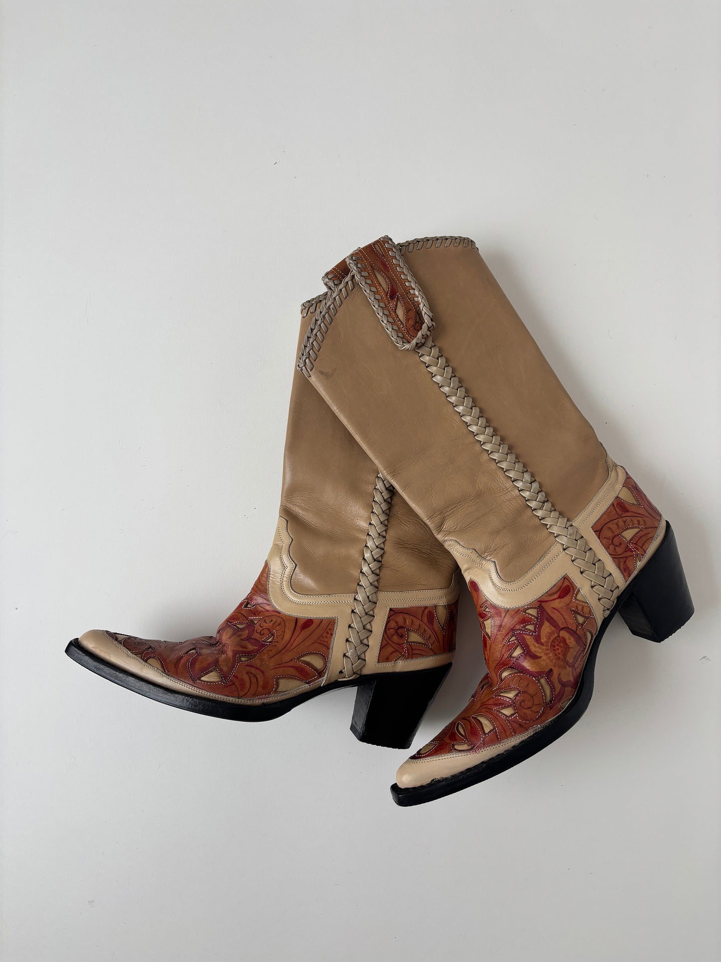 Blumarine SS 2002 iconic beige hand painted western boots (EU 36 / US 5.5)
