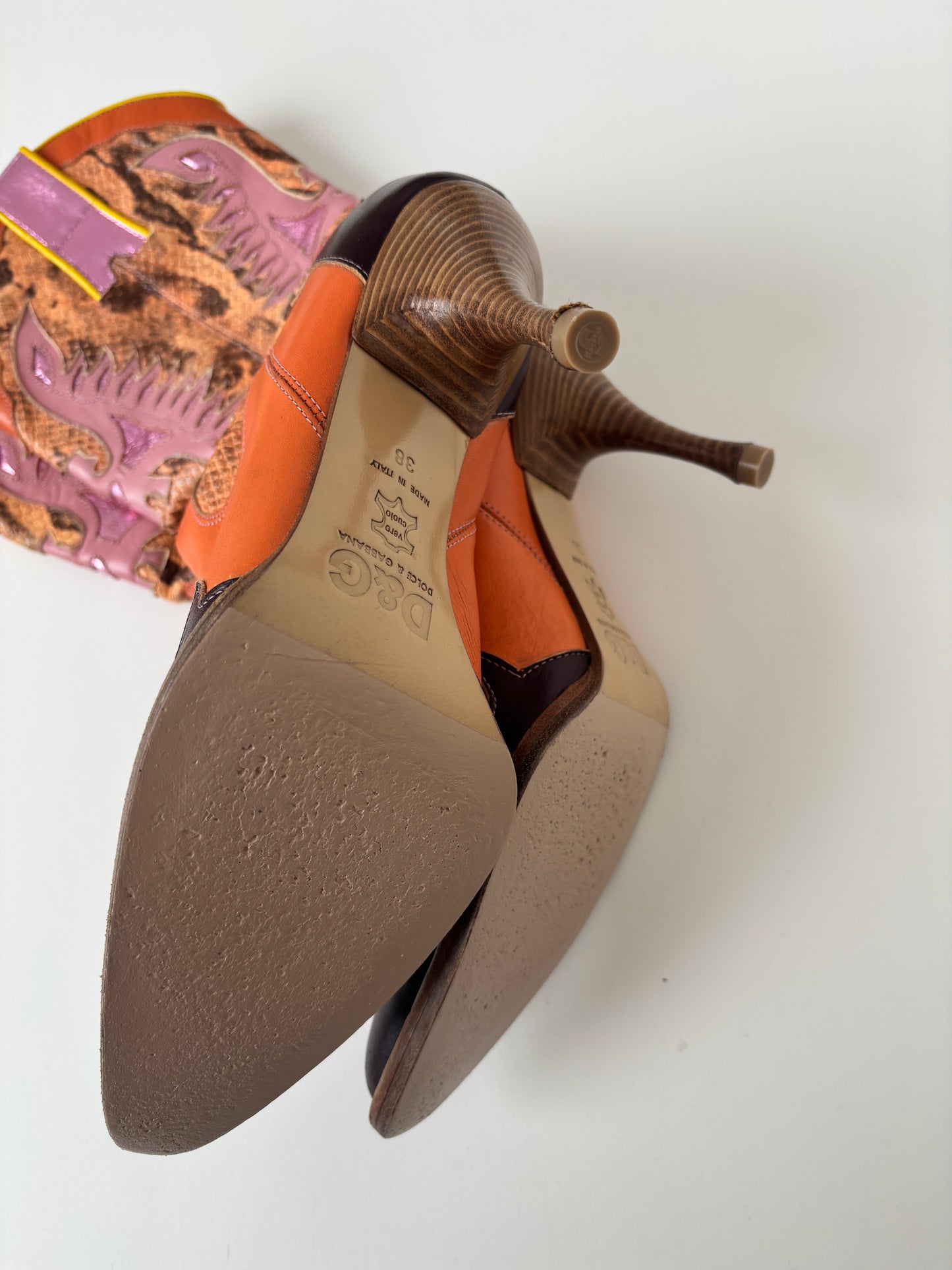 Dolce & Gabbana SS 2004 iconic orange runway western boots (EU 38,5 / US 8)