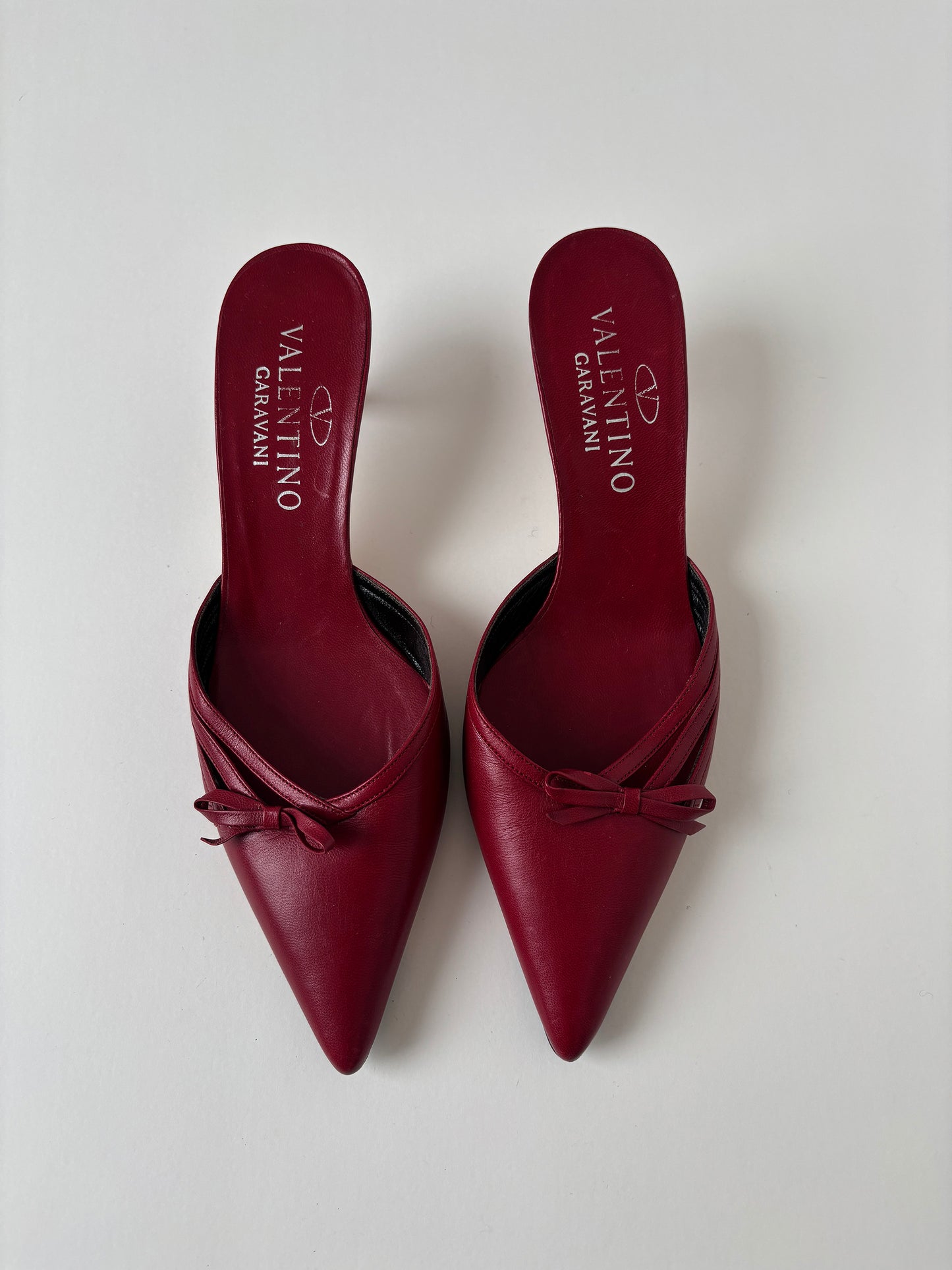 Valentino Garavani 2000s red bow kitten heel mules (EU 37 / US 6.5)