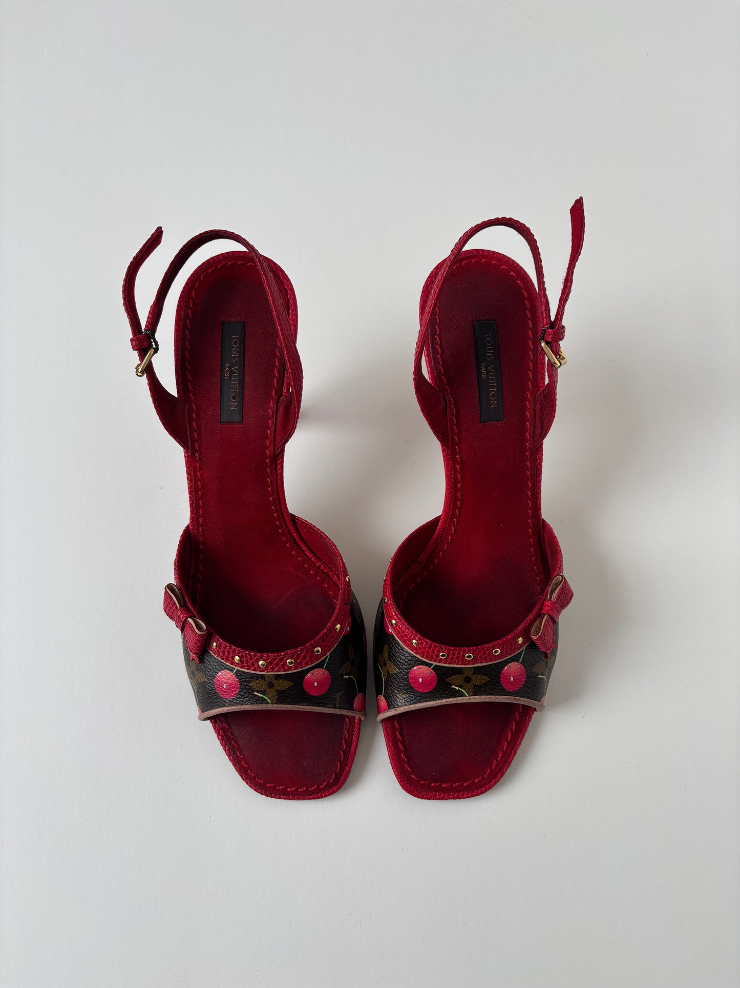 Louis Vuitton x Takashi Murakami iconic Cherry bow heels  (EU 38,5 / US 8)