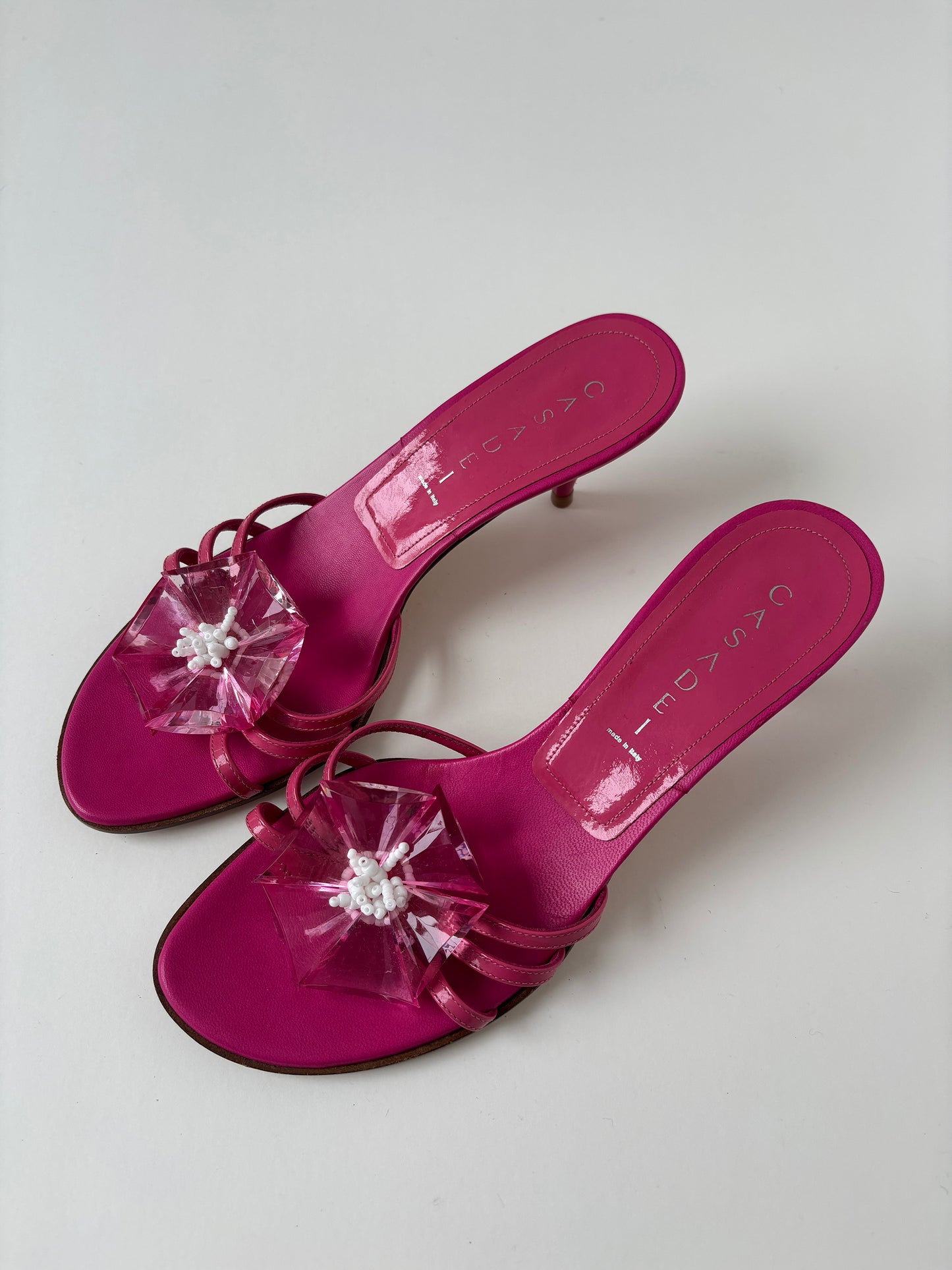 Casadei 2000s pink floral kitten heels (EU 39 / US 8.5)